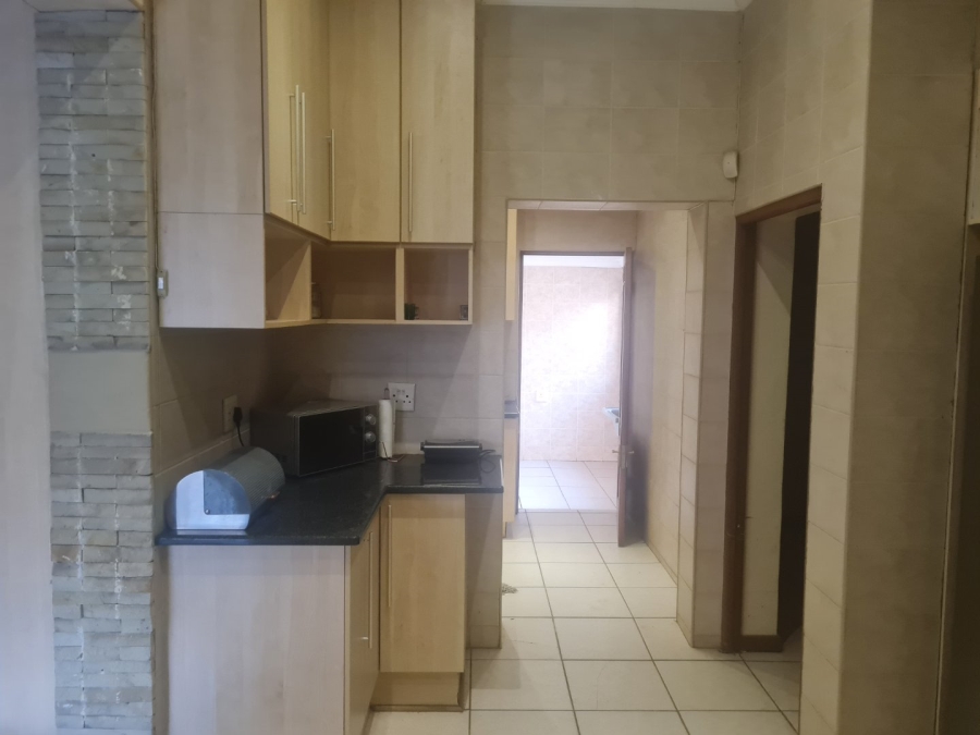 5 Bedroom Property for Sale in Noordhoek Free State